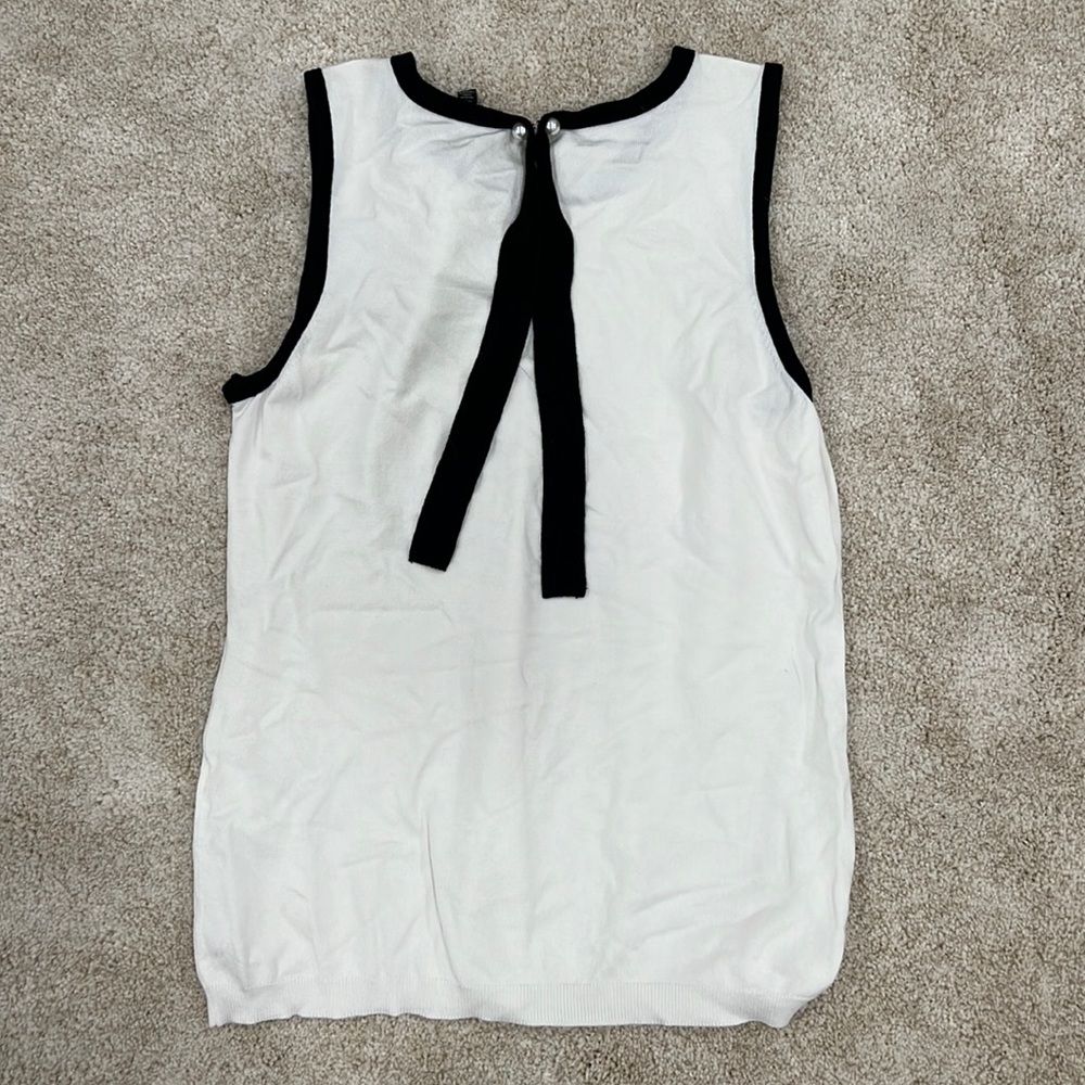 White House black market knit pearl top tank
